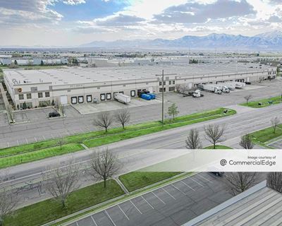 955 South 3800 West
