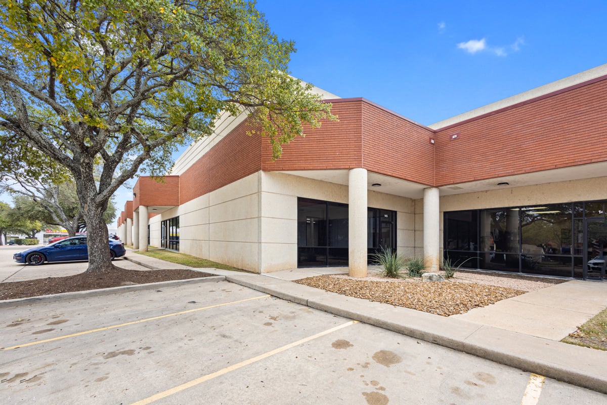 6,895 SF Office Space in Austin, TX Photo