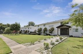The Courtyards on Bryan