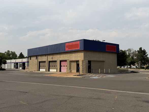 7999 Wadsworth Blvd