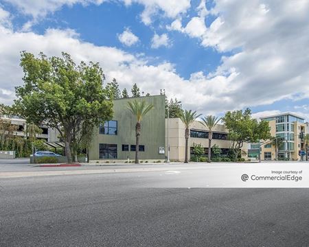 Photo of commercial space at 150 South Arroyo Pkwy in Pasadena