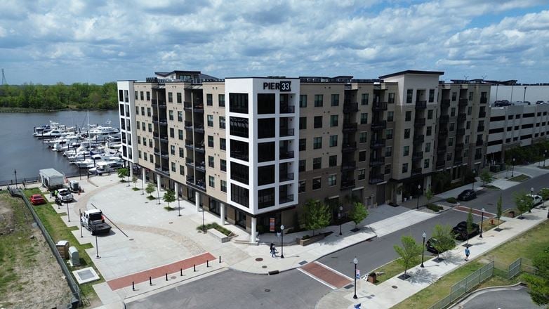 Premier Pier 33 Waterfront District - Downtown Wilmington, NC