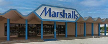 Retail space for Rent at 16051 S Dixie Hwy in Miami