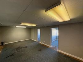 Industrial Zoned Warehouse in City of Lansing For Sale