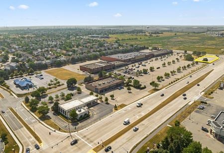 Retail space for Rent at 405 N Weber Rd in Romeoville