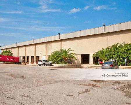 Photo of commercial space at 5055 South Loop Fwy East in Houston