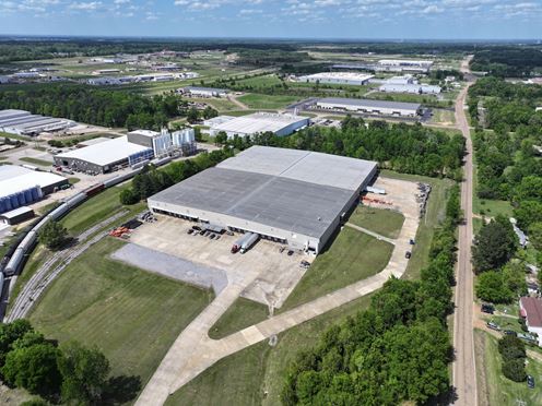 195 Industrial Drive North