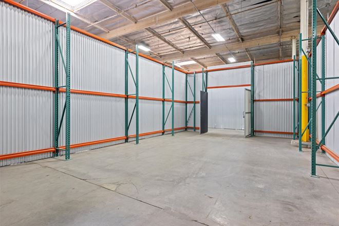 ReadySpaces Northridge