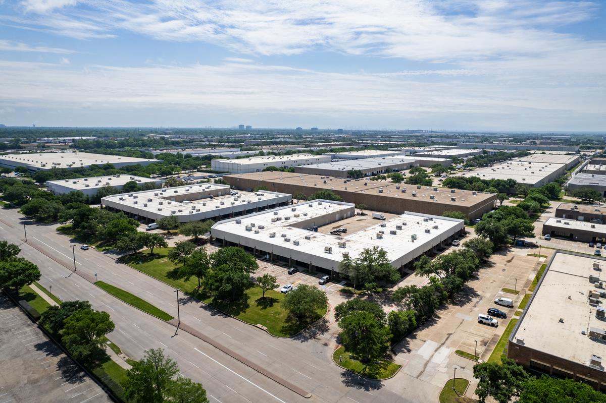 Valwood Business Center