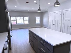 20 W Jefferson Ave