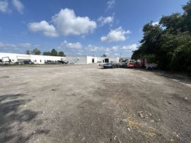 1325 White Dr