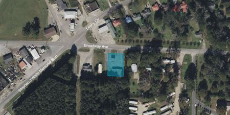 Retail space for Sale at 605 Broadway Avenue in Talladega