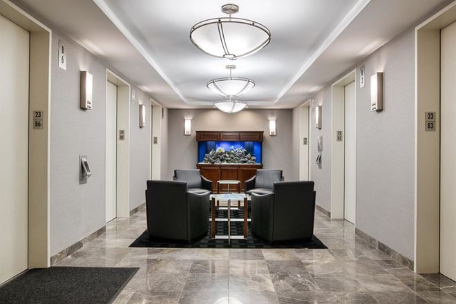 110 East 59th Street