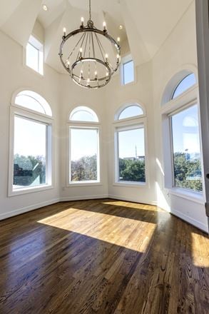 Braun Enterprises - Urban Office - Heights Mansion