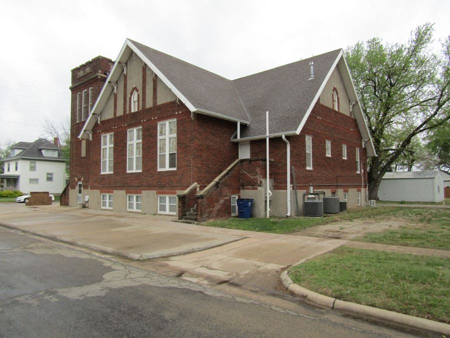 109 N Poplar St, Solomon, KS Other Space