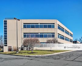 Lawrence Executive Center