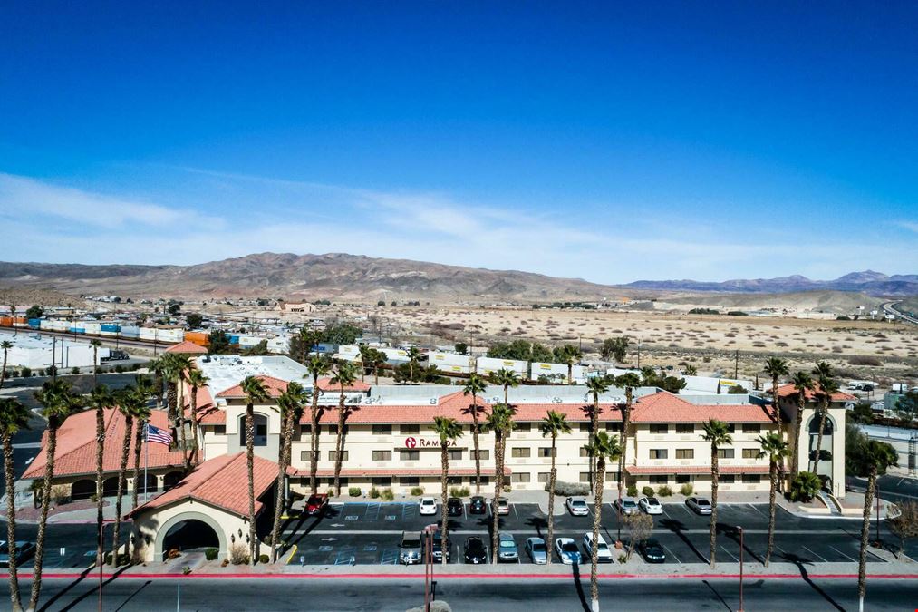 Ramada by Wyndham Barstow