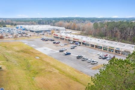 Retail space for Rent at 1303 Highway 35 South in Forest