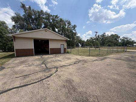 Industrial space for Sale at 107 Sanford St in East Peoria