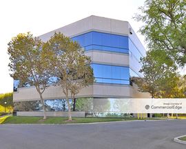 Gateway Corporate Center