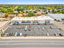 Colonial Plaza