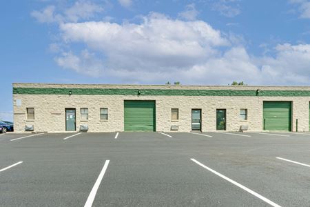 Photo of commercial space at 1100-1126 Gahanna Parkway in Gahanna