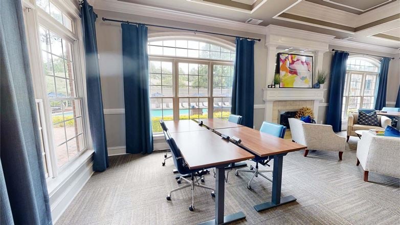 Apt CoWork - at Retreat Peachtree City