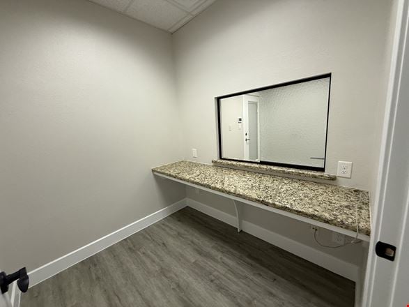 French Quarter Business Park