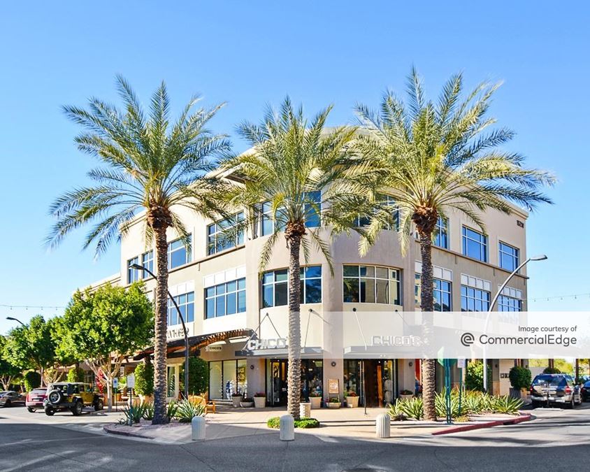 Kierland Commons