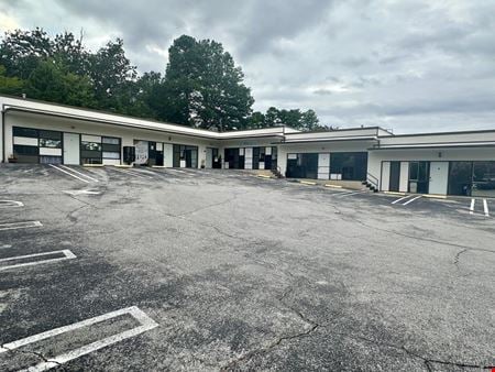 Office space for Rent at 1401 Applewood Drive in Dalton