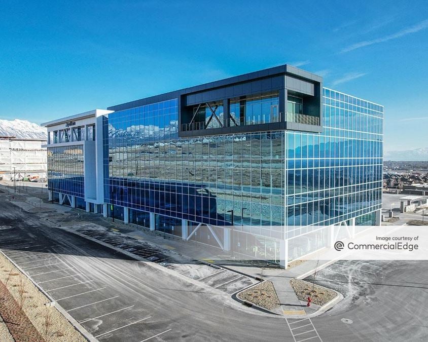 Innovation Pointe - Building 3