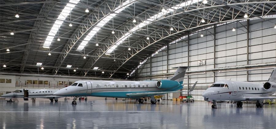 Falcon Field Corporate Hangar C7