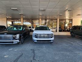 Commercial Building with Abundant Parking for Lease