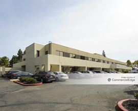 350 Oakmead Pkwy