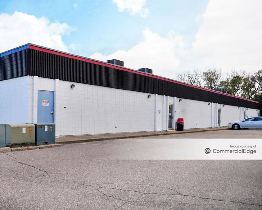 1765 Yankee Doodle Road 1765 Yankee Doodle Road Industrial Building