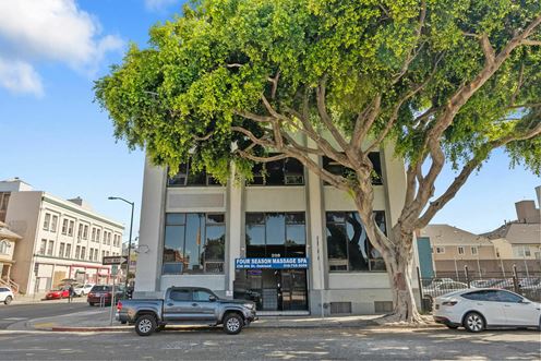 238 9th St