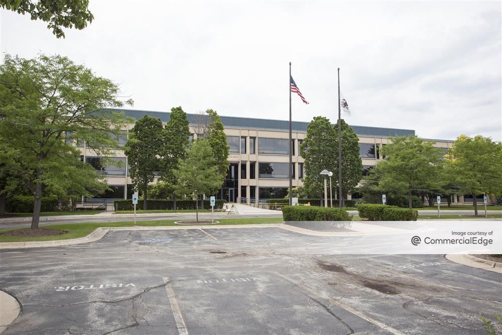 3 Corporate Drive, Lake Zurich, IL 60047