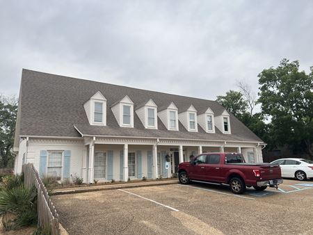 Commercial space for Rent at 323 US 51 in Ridgeland