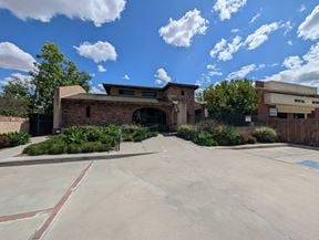 7154 Magnolia Ave