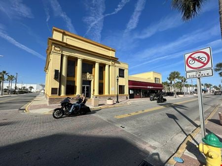 Retail space for Rent at 701 Main St in Daytona Beach