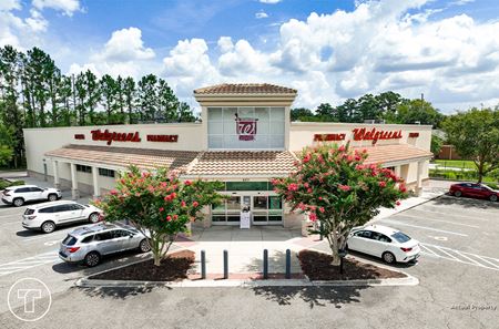 Photo of commercial space at 657 S 6th St in Macclenny