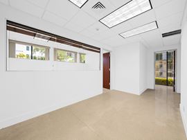 707 NE 3rd Ave
