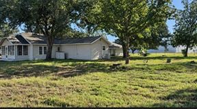 ±6,500 SF Flex Office/Warehouse + ±3.25 Acres | Brookshire Industrial Corridor