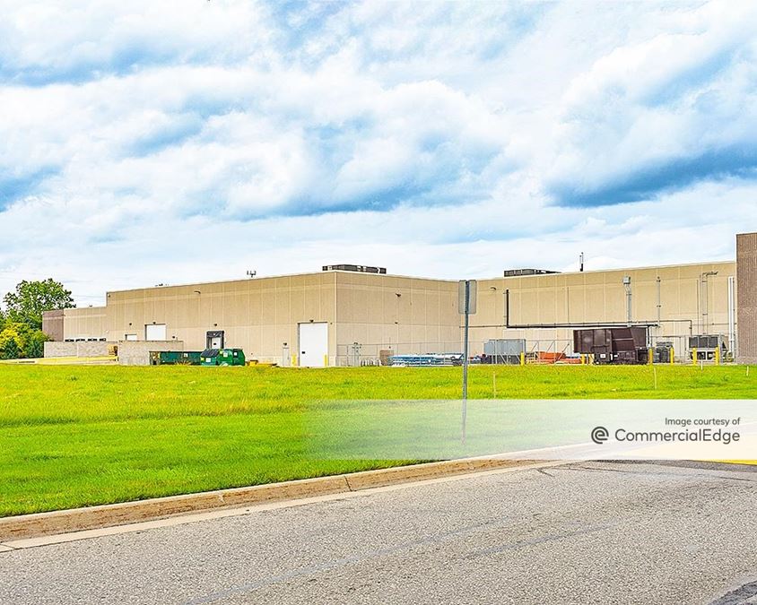 Crossroads Distribution Center South - 41965 Ecorse Road