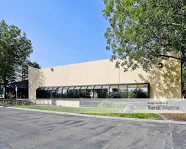 Lafayette Business Park - 801-851 Martin Avenue