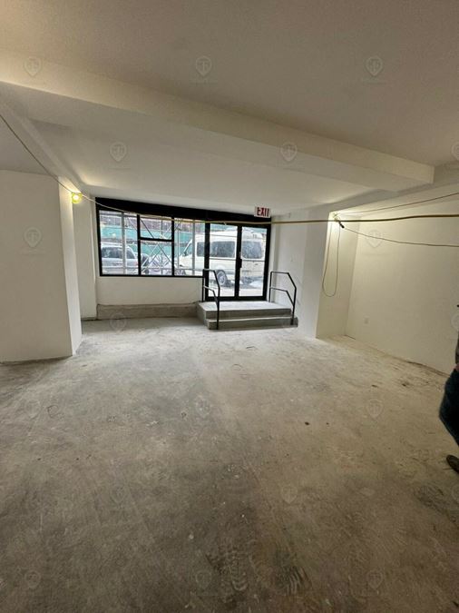 1,000 SF | 81 Catherine Street | Retail for Lease