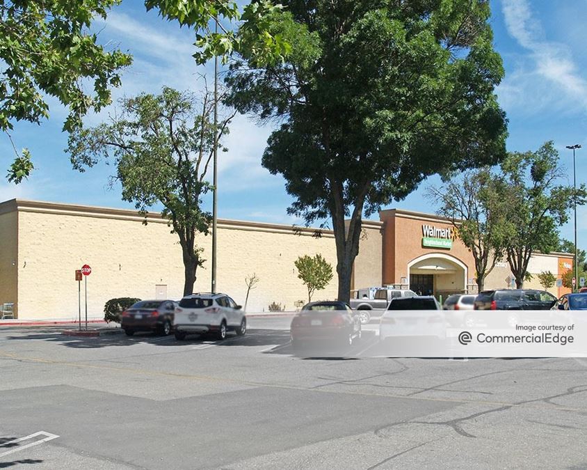 County Fair Fashion Mall Walmart 1250 East Gibson Road Retail