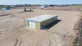 ±9,220 SF | 2 Buildings |  ± 10 Acres | Williston ND