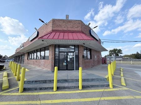 Retail space for Sale at 9595 Scyene Rd in Dallas