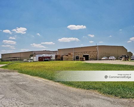 Photo of commercial space at 550 Enterprise Way in Kaufman